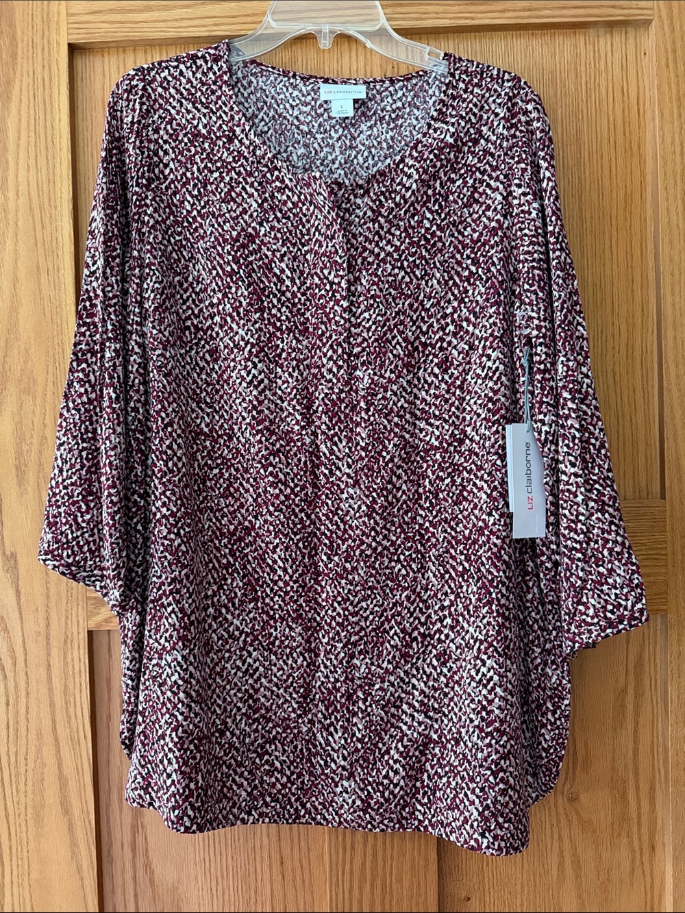 Liz Claiborne Burgundy and White Patterned Tunic Top